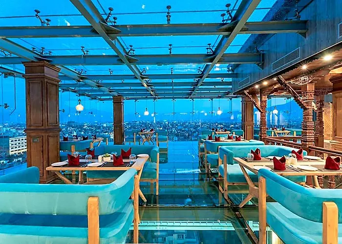 Hotel Aarya & 5*