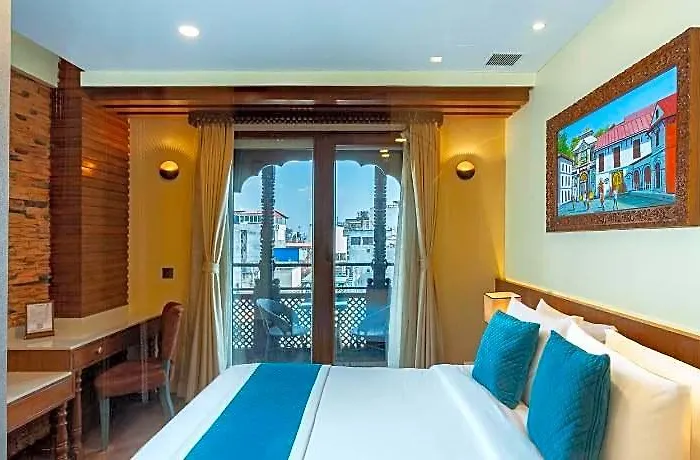 Aarya & Hotel 5*