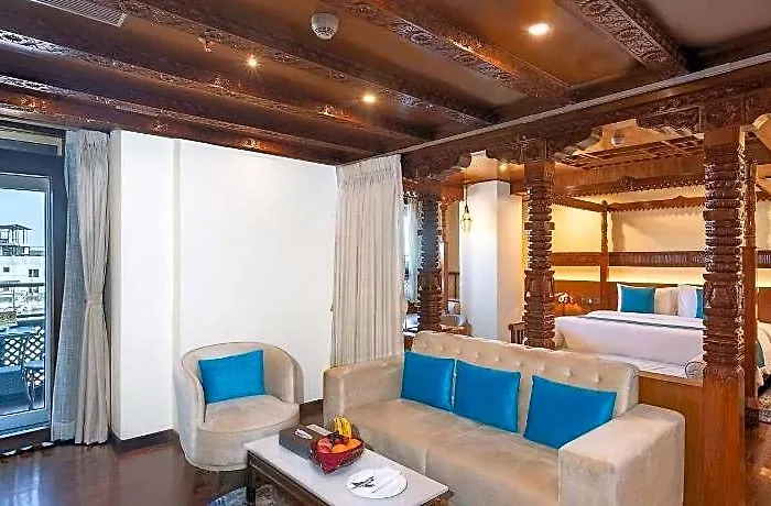 Hotel Aarya & 5*